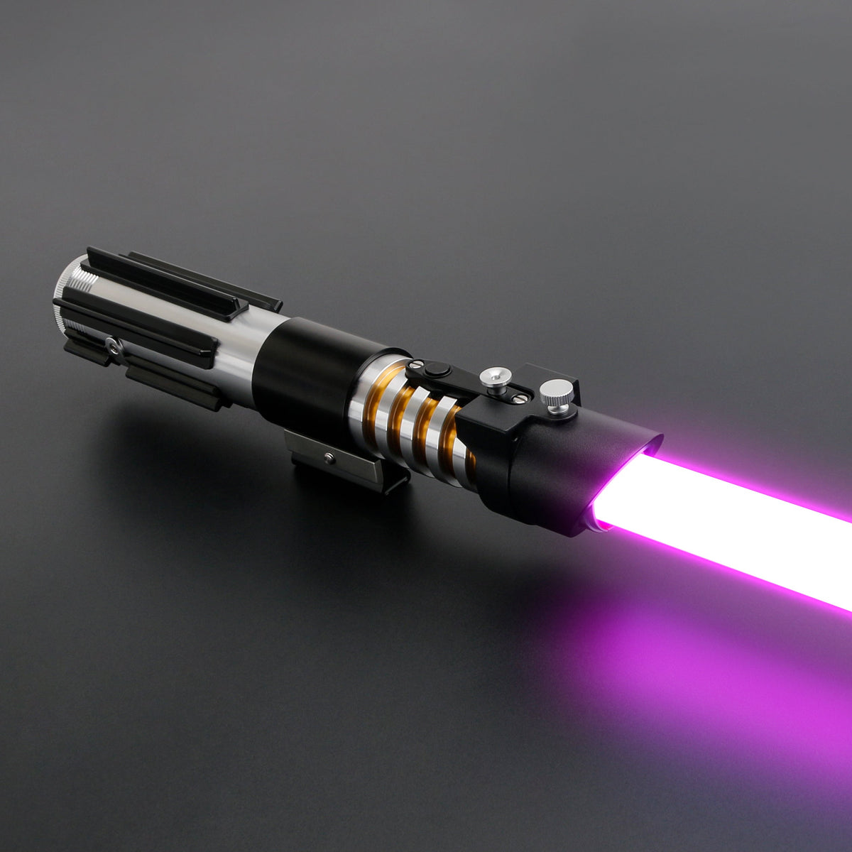 Elzar SabersForce